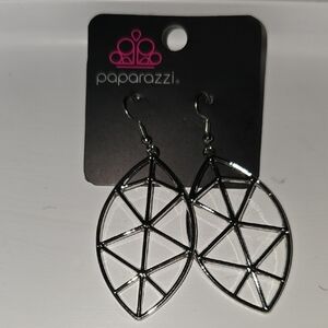 Paparazzi Geometric Gun Metal Black And Silver Earrings